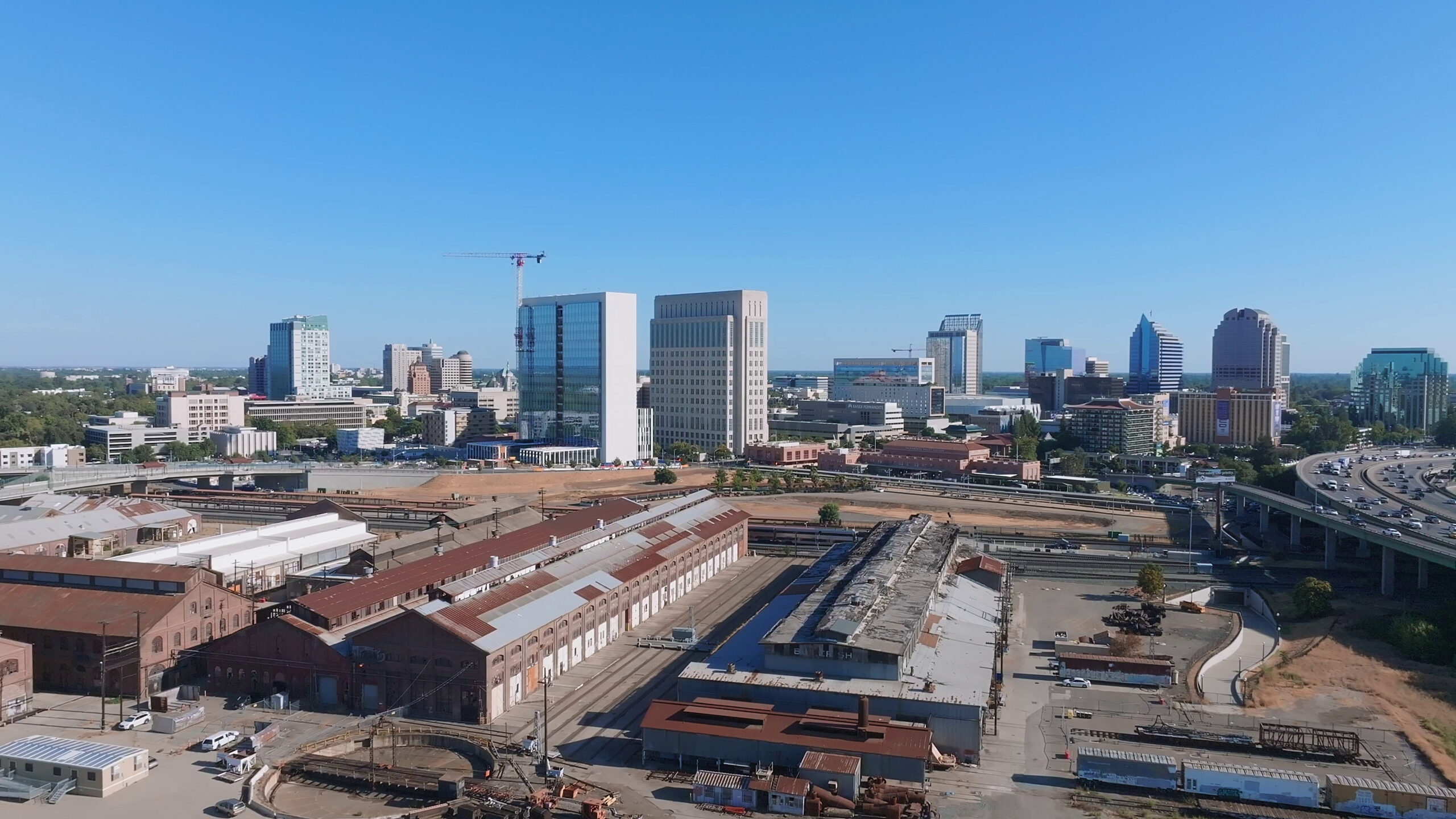 Phoenix’s Office Vacancy Problem: Can Renovations Help Attract Tenants?